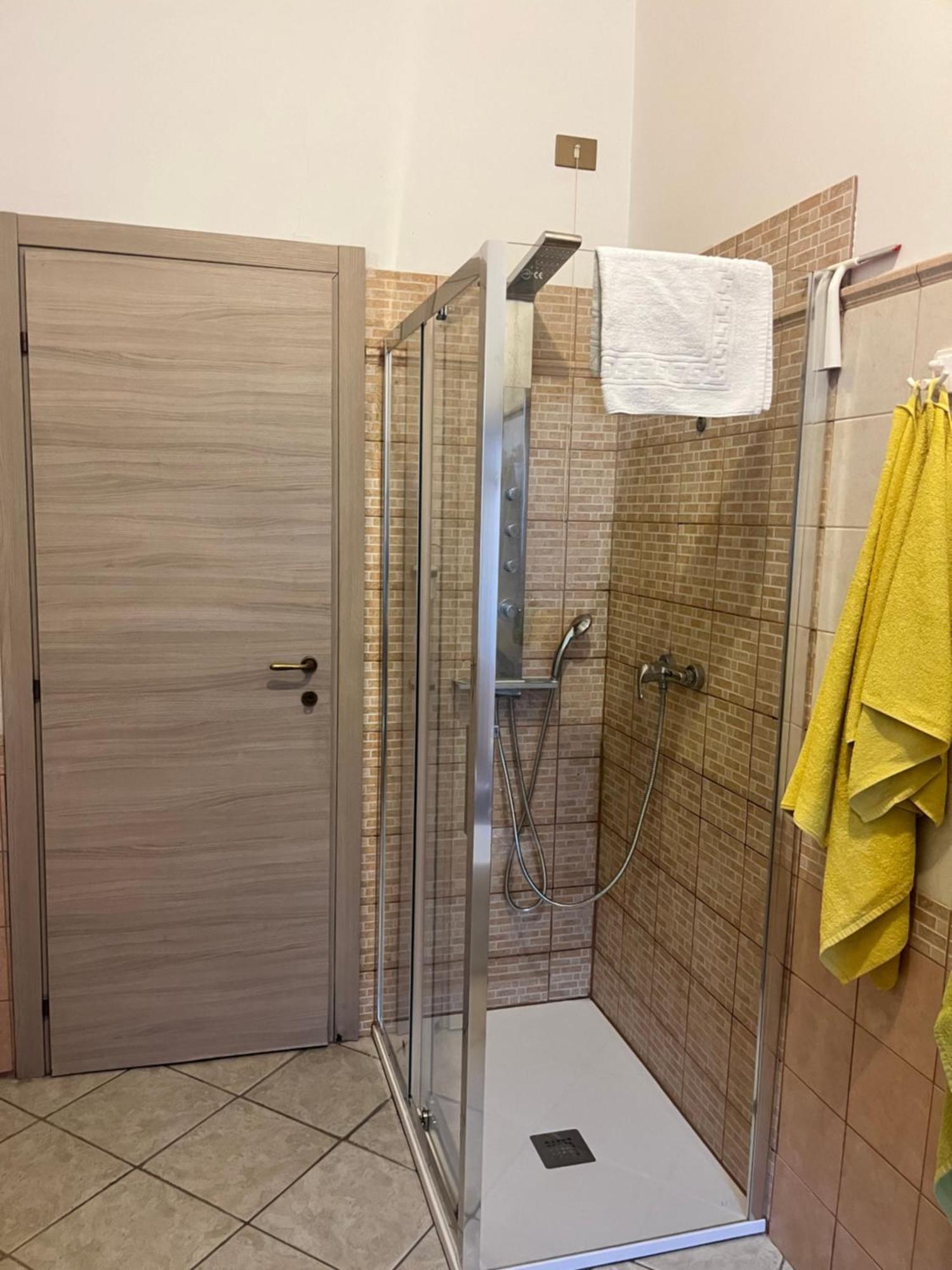 Casa Vacanze La Stazione บรักชาโน ภายนอก รูปภาพ